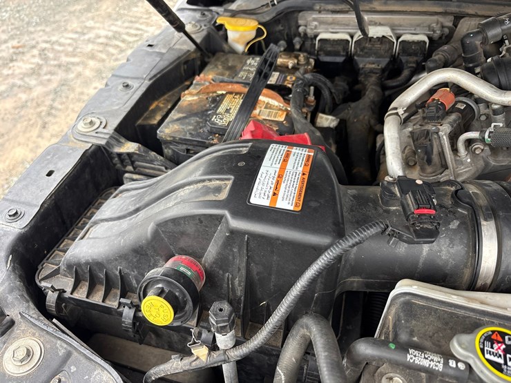 2016-ford-f350-image-44