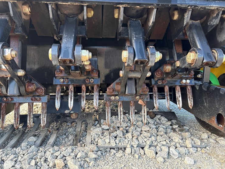 2002-john-deere-aerocore-800-image-8