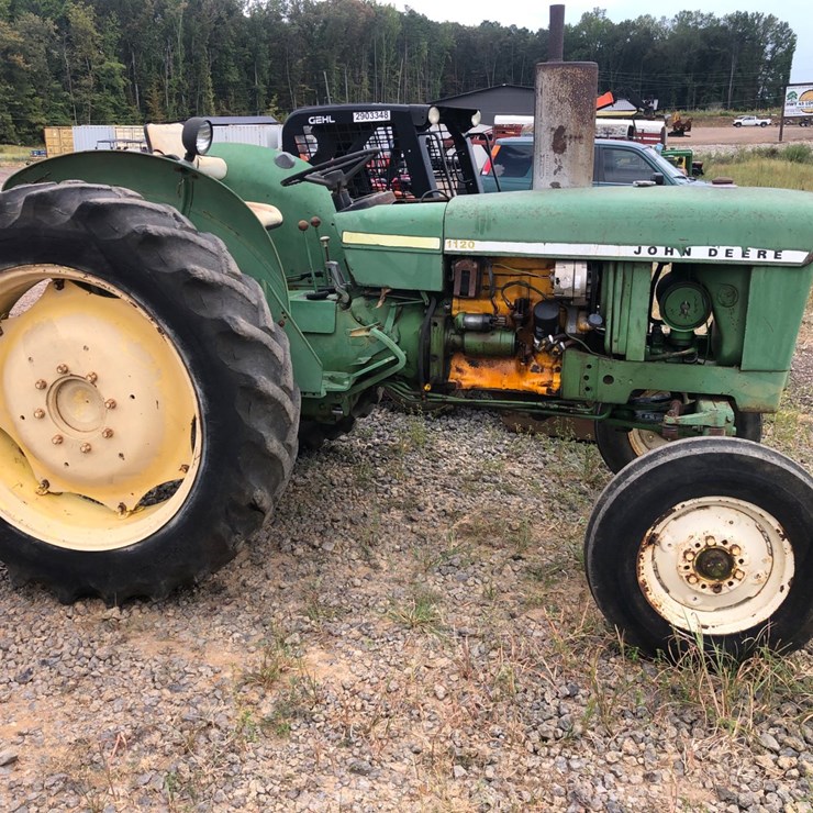 JOHN DEERE 1120