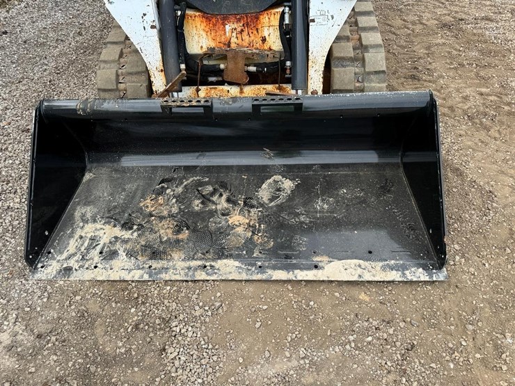 2019-bobcat-t595-image-10