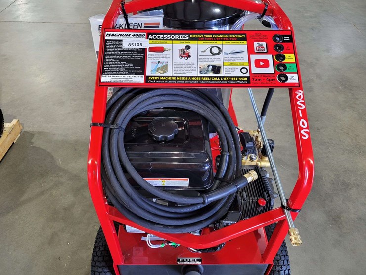 magnum-4000-series-gold-pressure-washer-w/wand-image-5