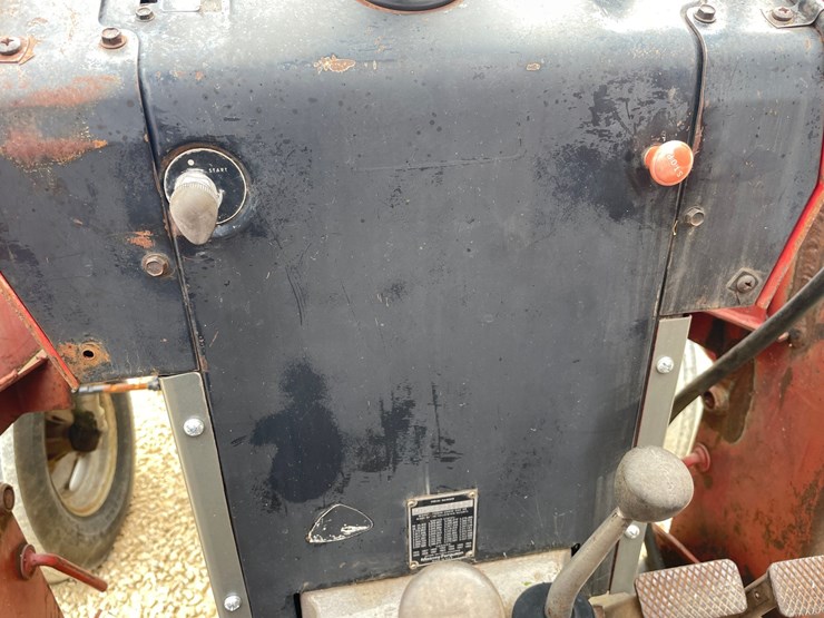 massey-ferguson-265-image-44