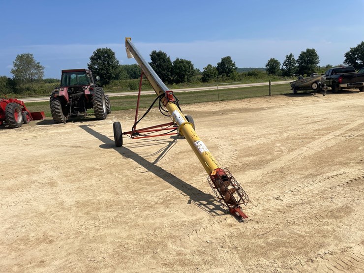 #1242-•-westfield-wr80-31-grain-auger-image-2