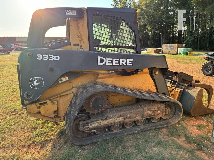 2012-deere-333d-image-3