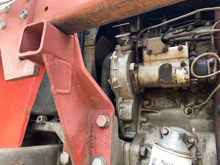 massey-ferguson-265-image-63