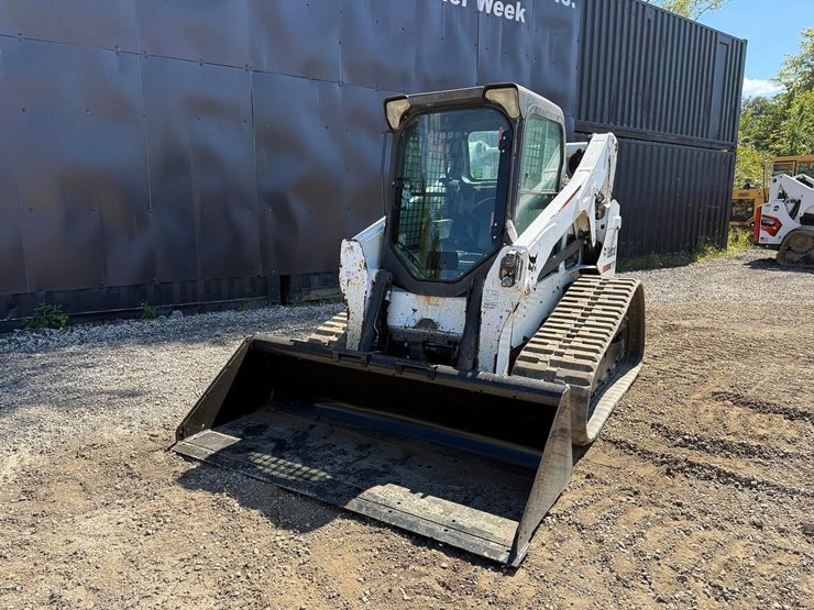 2015-bobcat-t650-image-8