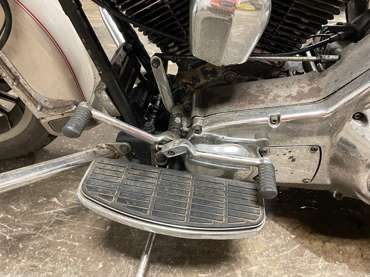 #1251-•-1986-harley-davidson-electric-glide-classic-motorcycle-(has-wi-title)-image-39