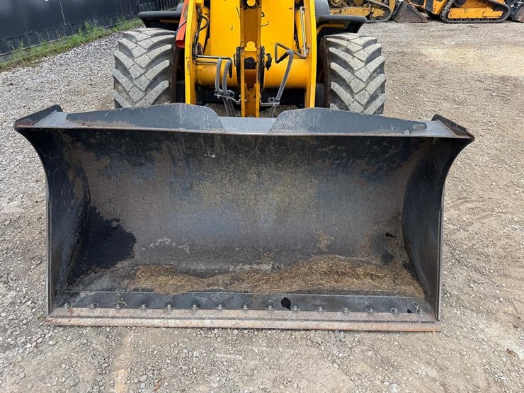 jcb-409-image-10