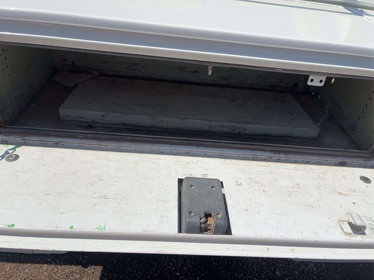 utility-truck-bed-image-8