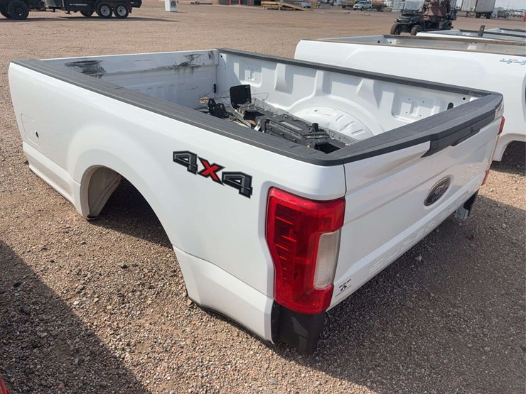 2023-ford-truck-bed-image-8