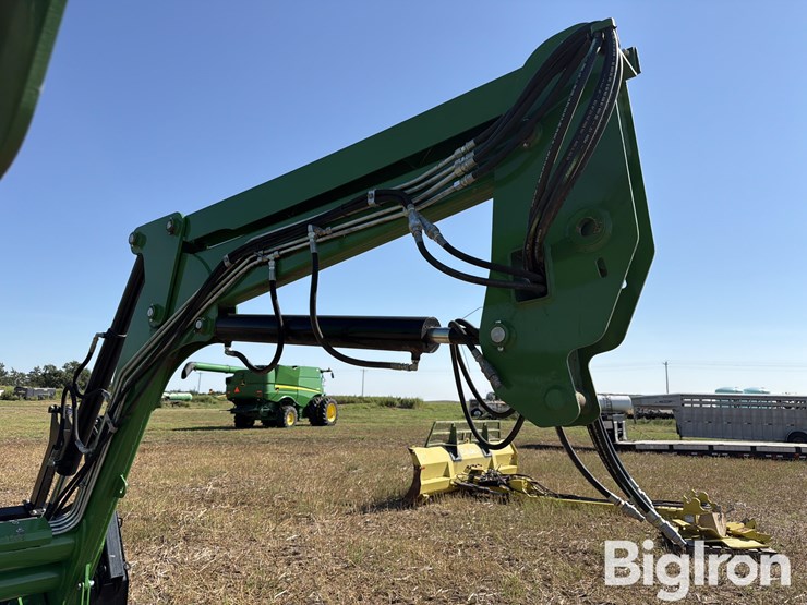 super-stars-8300-auto-level-grapple-loader-image-19