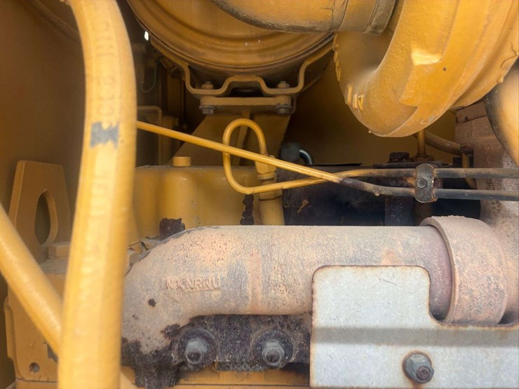2002-caterpillar-140h-image-38