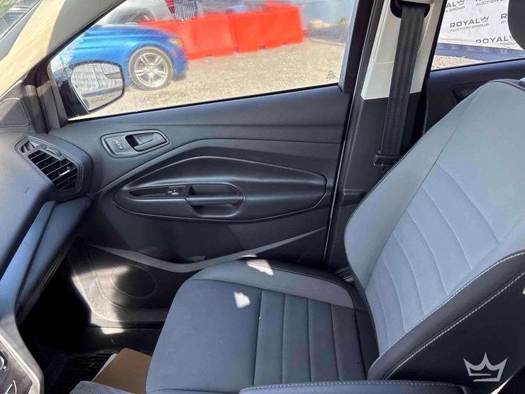 2018-ford-escape-image-17