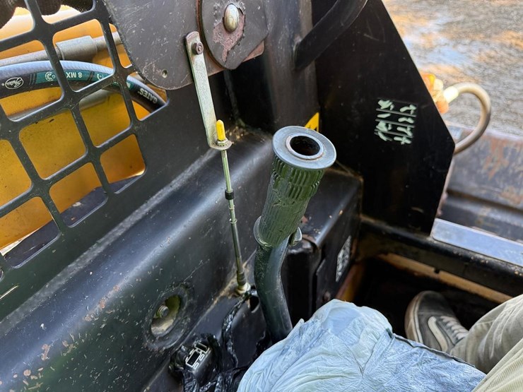 deere-5575-image-23