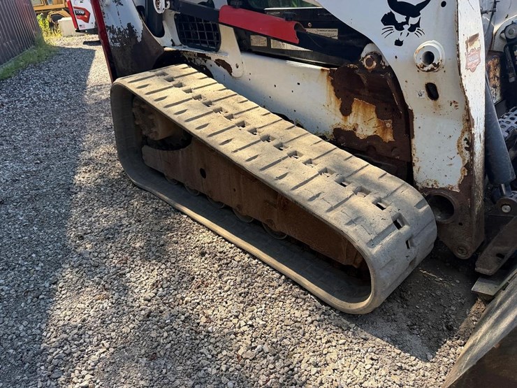 2015-bobcat-t770-image-12