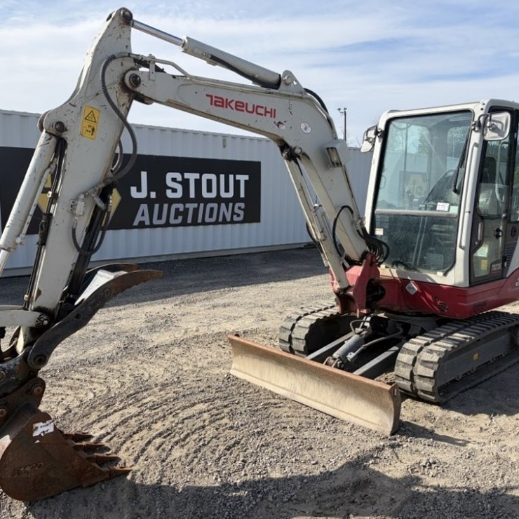 2014 TAKEUCHI TB235