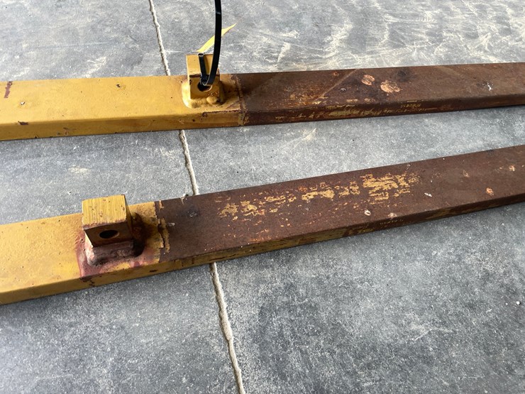 #3849-•-pair-of-63"-long-forks-image-7