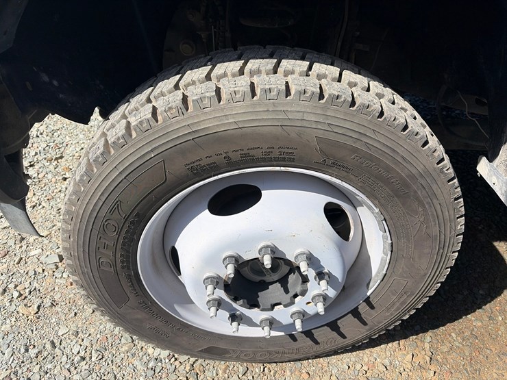 2019-ford-f550-image-53