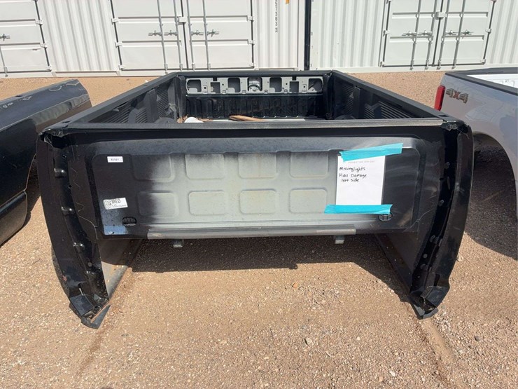 2019-2023-ram-big-horn-truck-bed-image-2