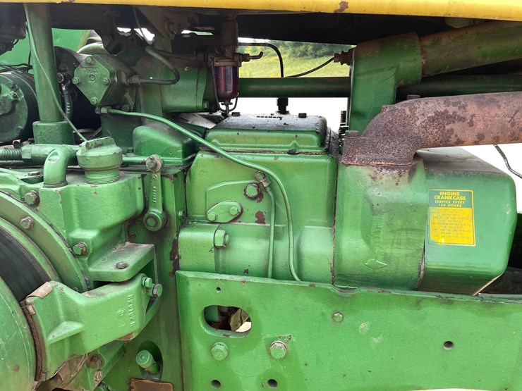 john-deere-730-image-23