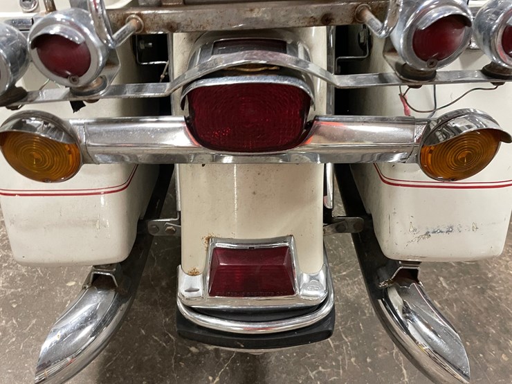 #1251-•-1986-harley-davidson-electric-glide-classic-motorcycle-(has-wi-title)-image-55