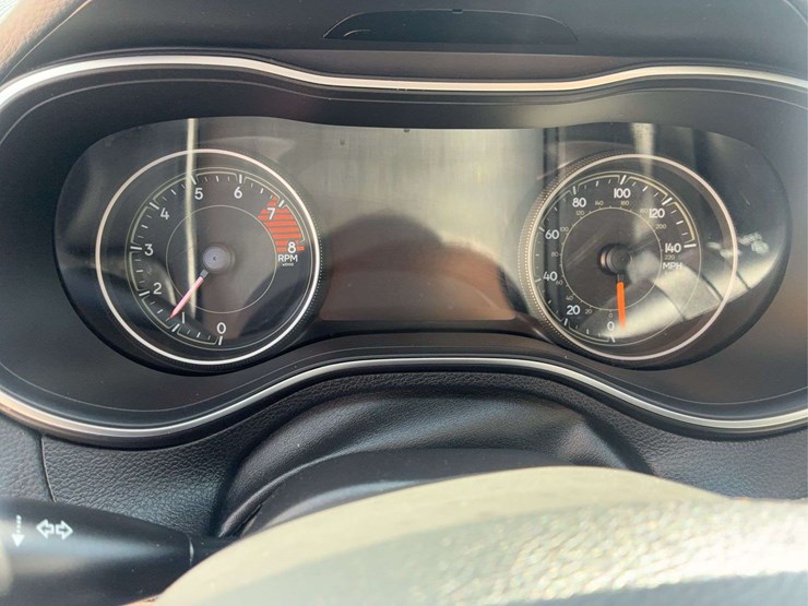 2020-jeep-cherokee-limited-image-17