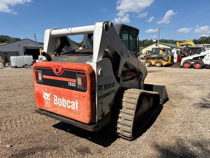 2015-bobcat-t650-image-4