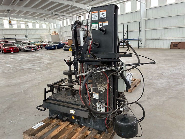 plus91auto34-hunter-tire-changer-image-5