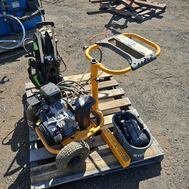 RYOBI GAS PRESSURE WASHER,