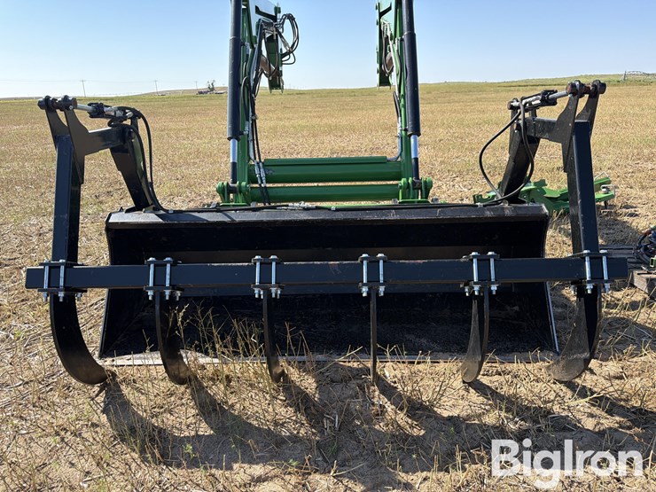 super-stars-8300-auto-level-grapple-loader-image-8