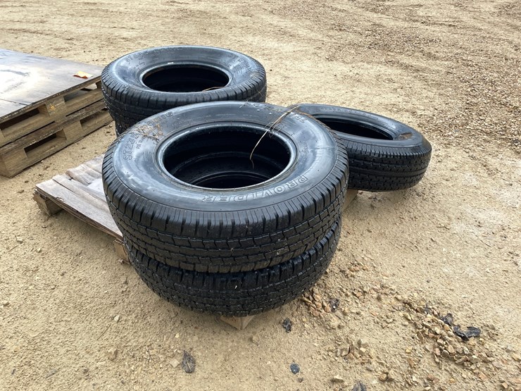 #3880-•-(4)-st235/80r16-trailer-tires-image-4