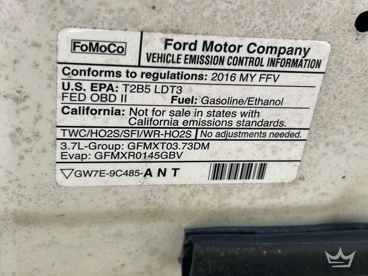 2016-ford-explorer-image-10