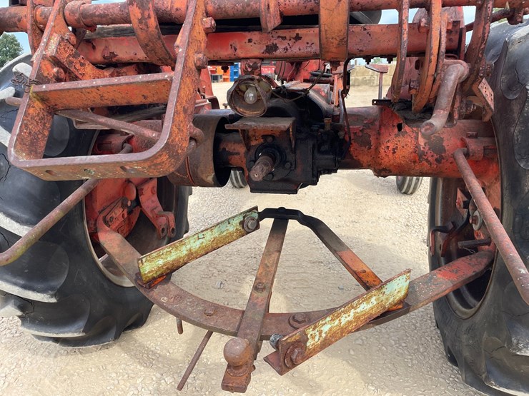 #312-•-1950-alice-chalmers-c-tractor-image-14