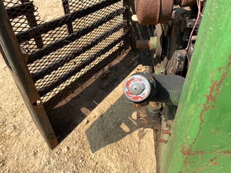 john-deere-60-image-46