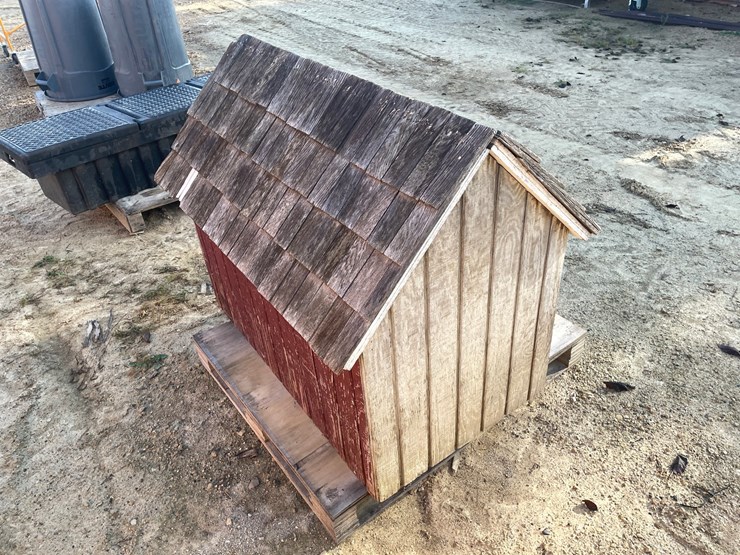 #3873-•-home-made-doghouse-image-7