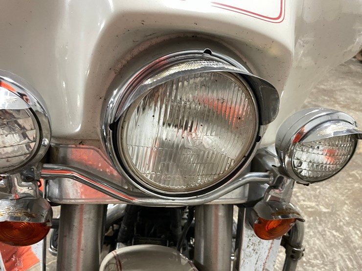 #1251-•-1986-harley-davidson-electric-glide-classic-motorcycle-(has-wi-title)-image-57