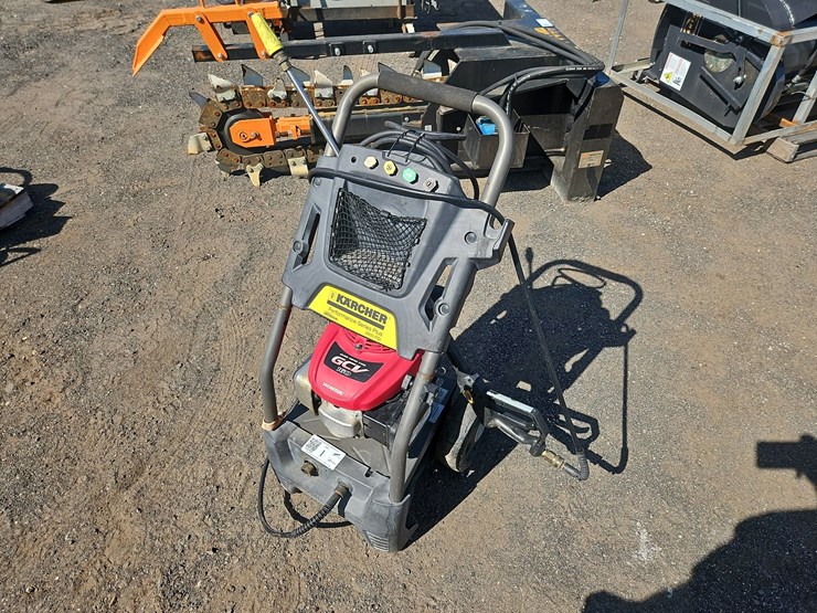 karcher-pressure-washer-image-1