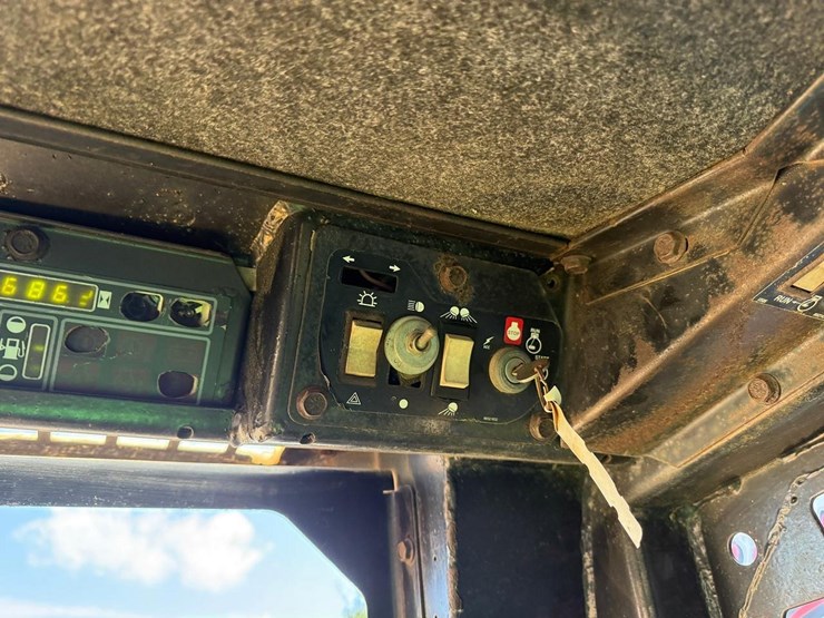 deere-5575-image-20