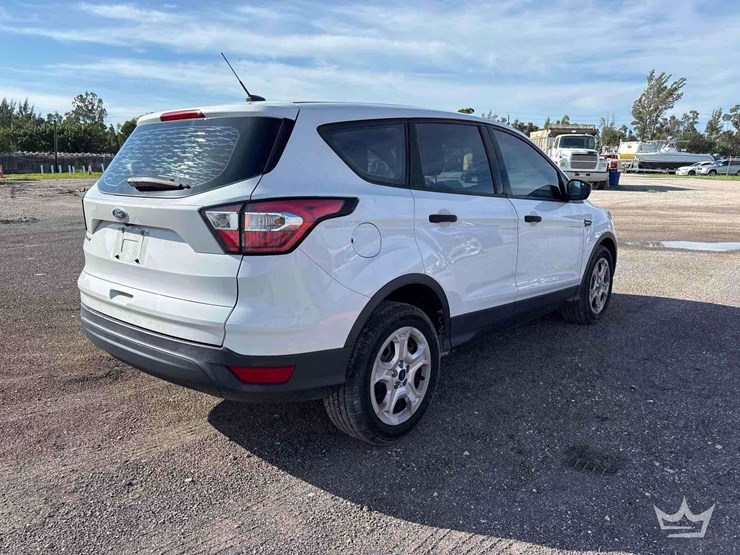 2018-ford-escape-image-3