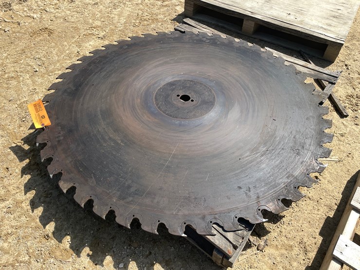 #3862-•-circular-sawmill-buzz-saw-blade-image-1
