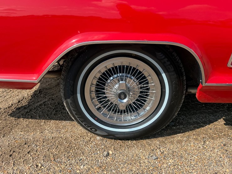 #143-•-1964-buick-riviera-image-27