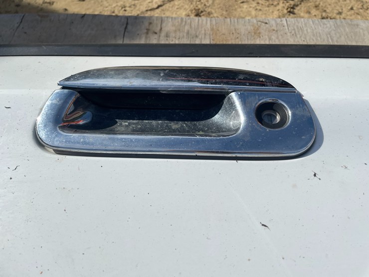 #3877-•-ford-super-duty-tailgate-image-6