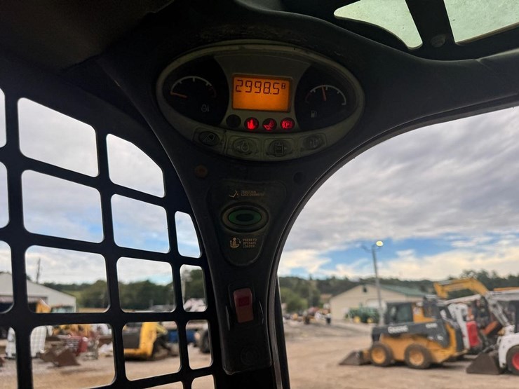 2018-bobcat-t630-image-24
