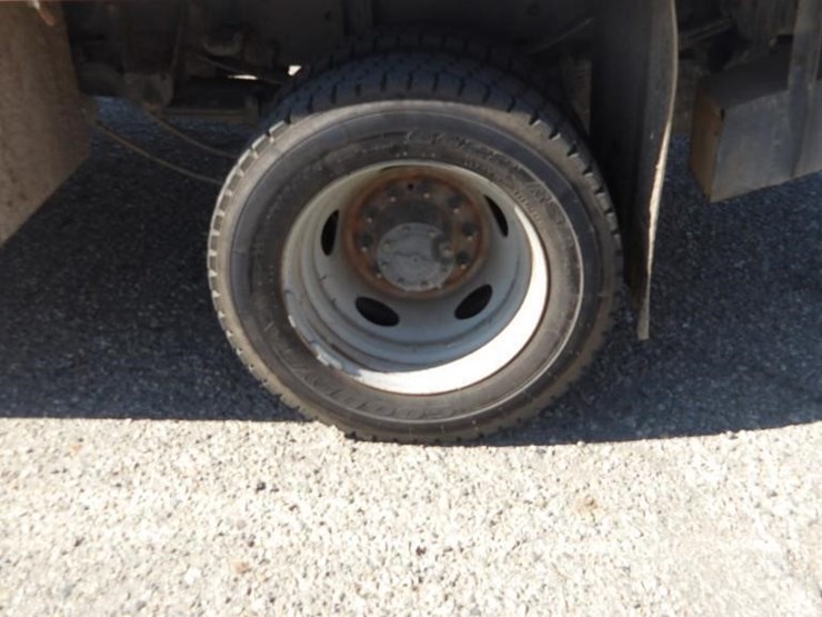 2017-ford-f550-image-6