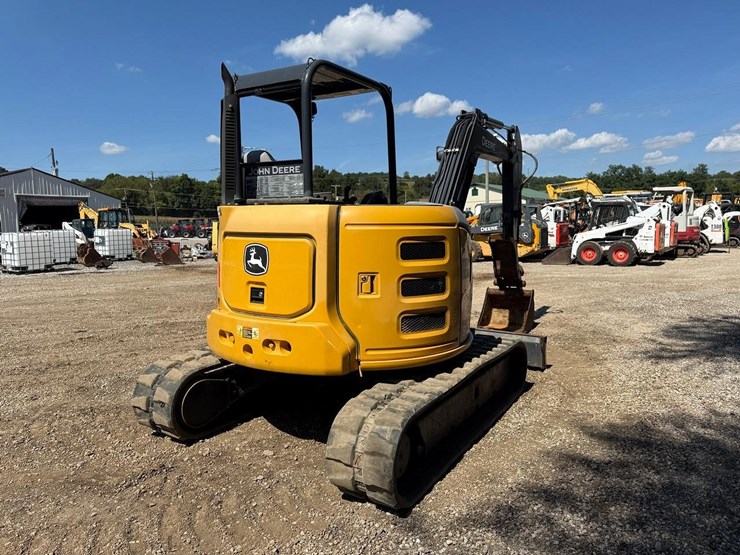 2021-deere-50g-image-4