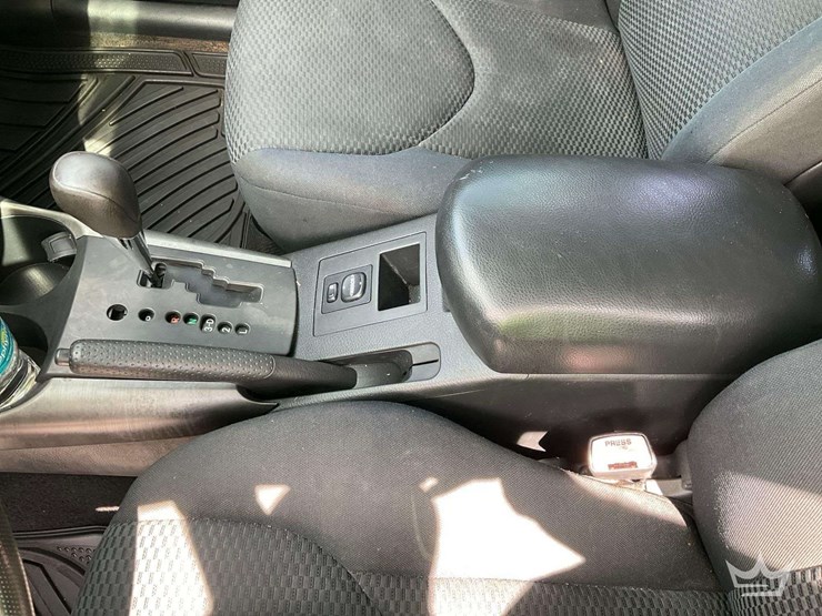 2006-toyota-rav4-image-17