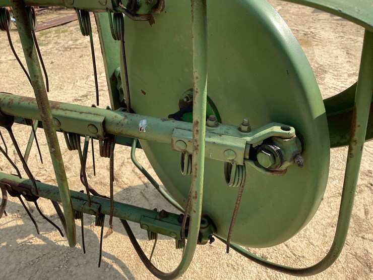 john-deere-350-image-25