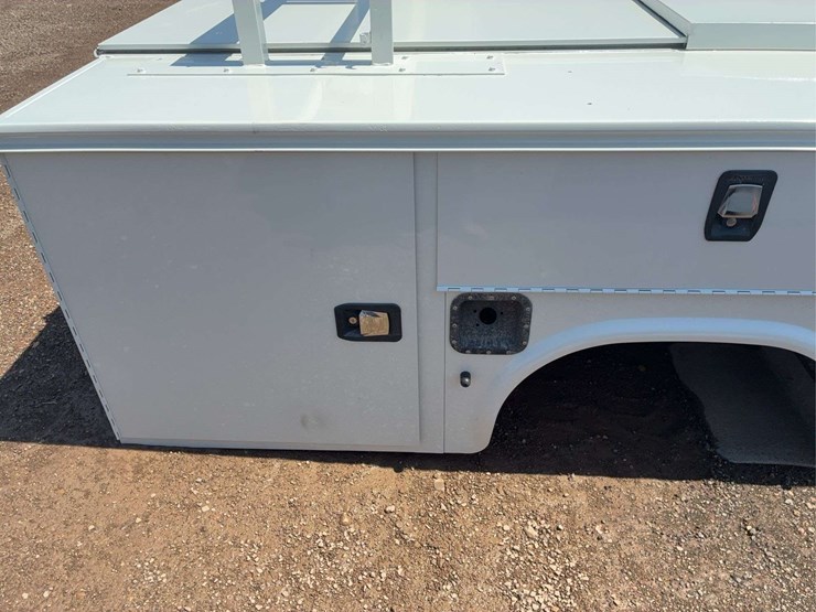 utility-truck-bed-image-11
