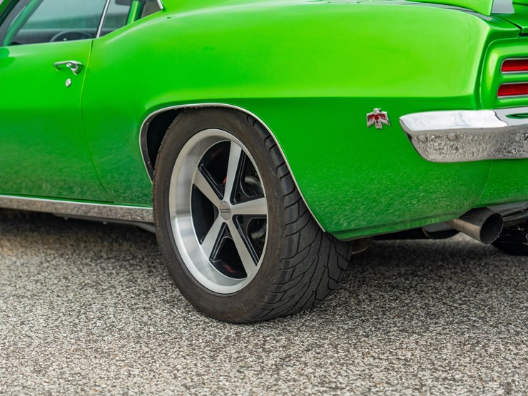 #109-•-1969-pontiac-fire-bird-coupe-image-35