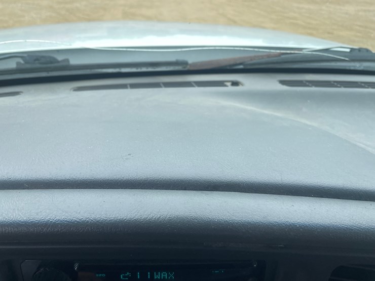 2005-chevrolet-silverado-2500-image-77